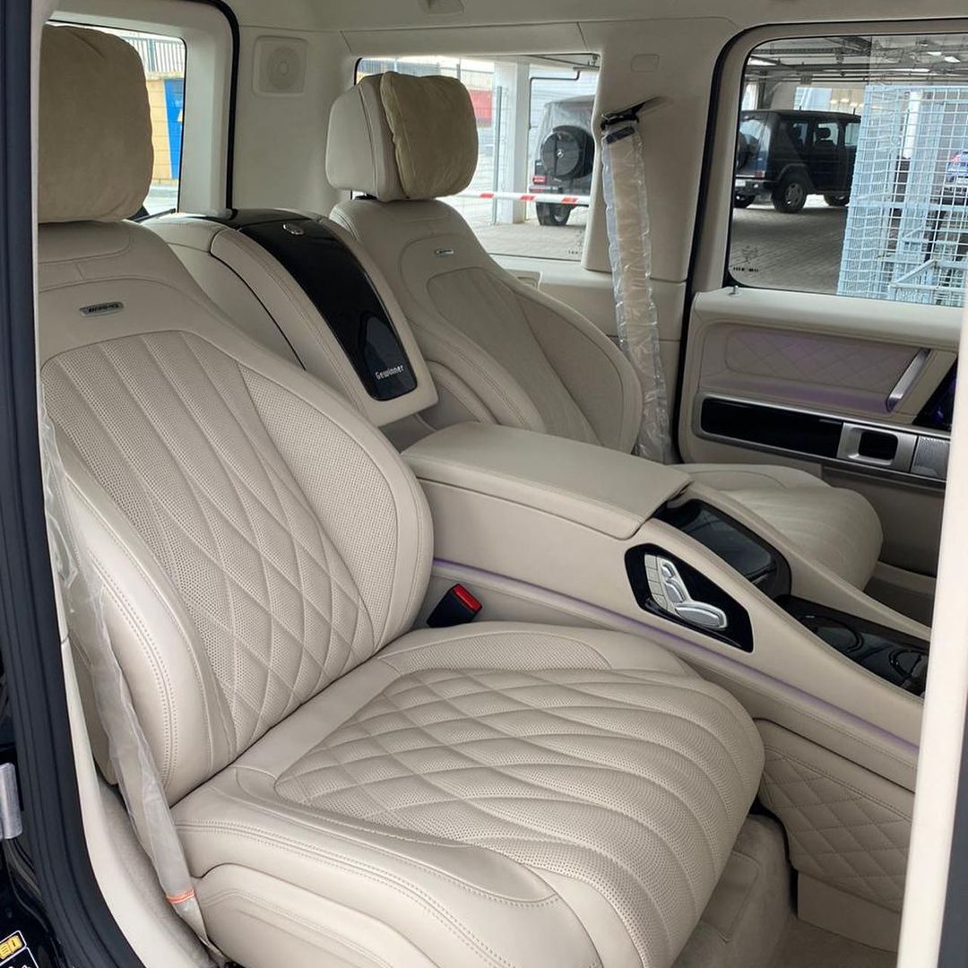 Separate Multicontour Rear Seats with Central Multifunctional Panel for Mercedes-Benz W463A W464 - Custom Class