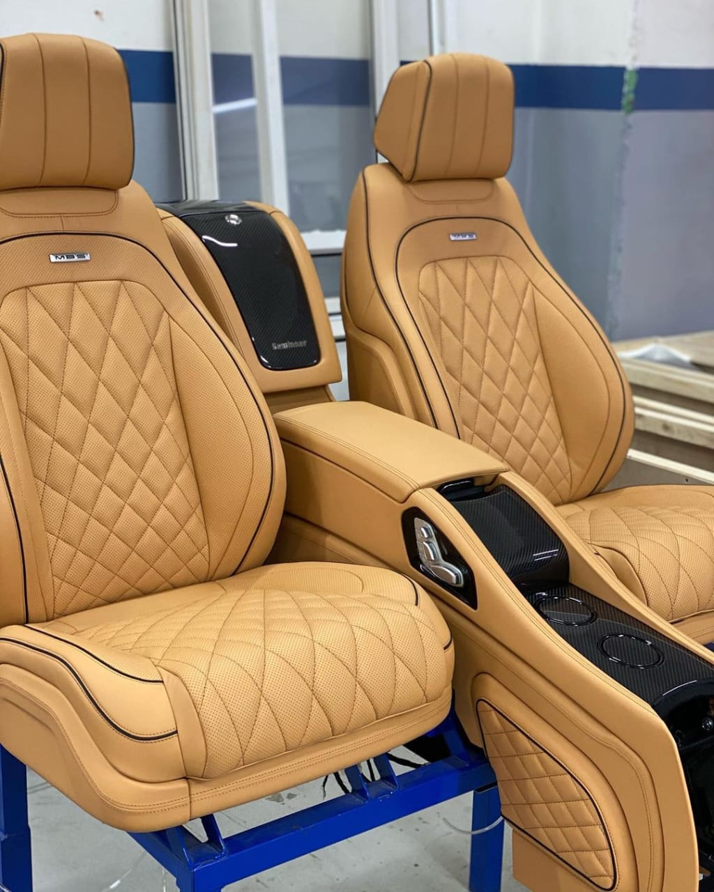 Separate Multicontour Rear Seats with Central Multifunctional Panel for Mercedes-Benz W463A W464 - Custom Class