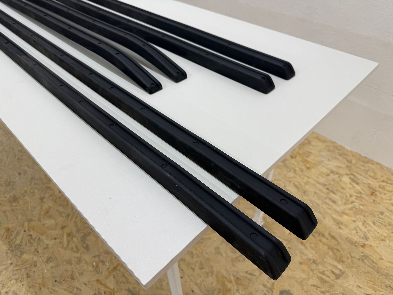 3-Door Side Mouldings Set Fiberglass for G-Wagon W460 W461