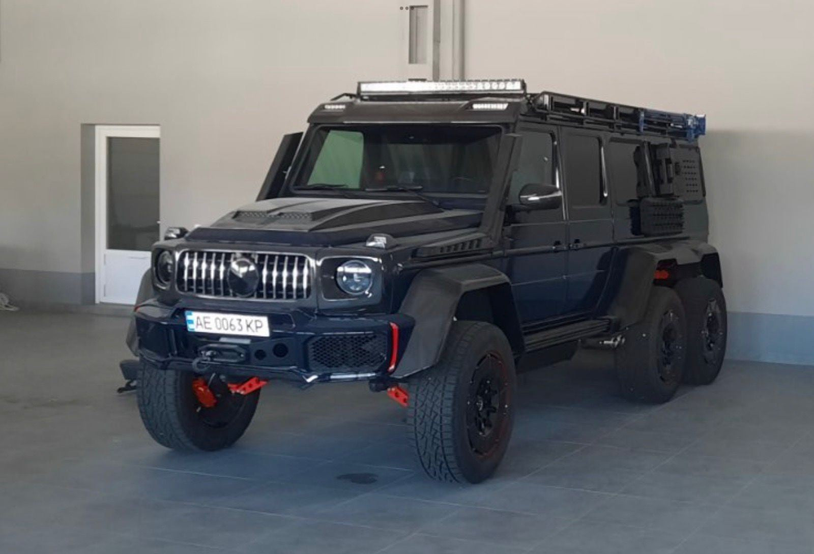 6x6 Extended Limousine Conversion Kit for Mercedes G-Class W463 - Custom Class