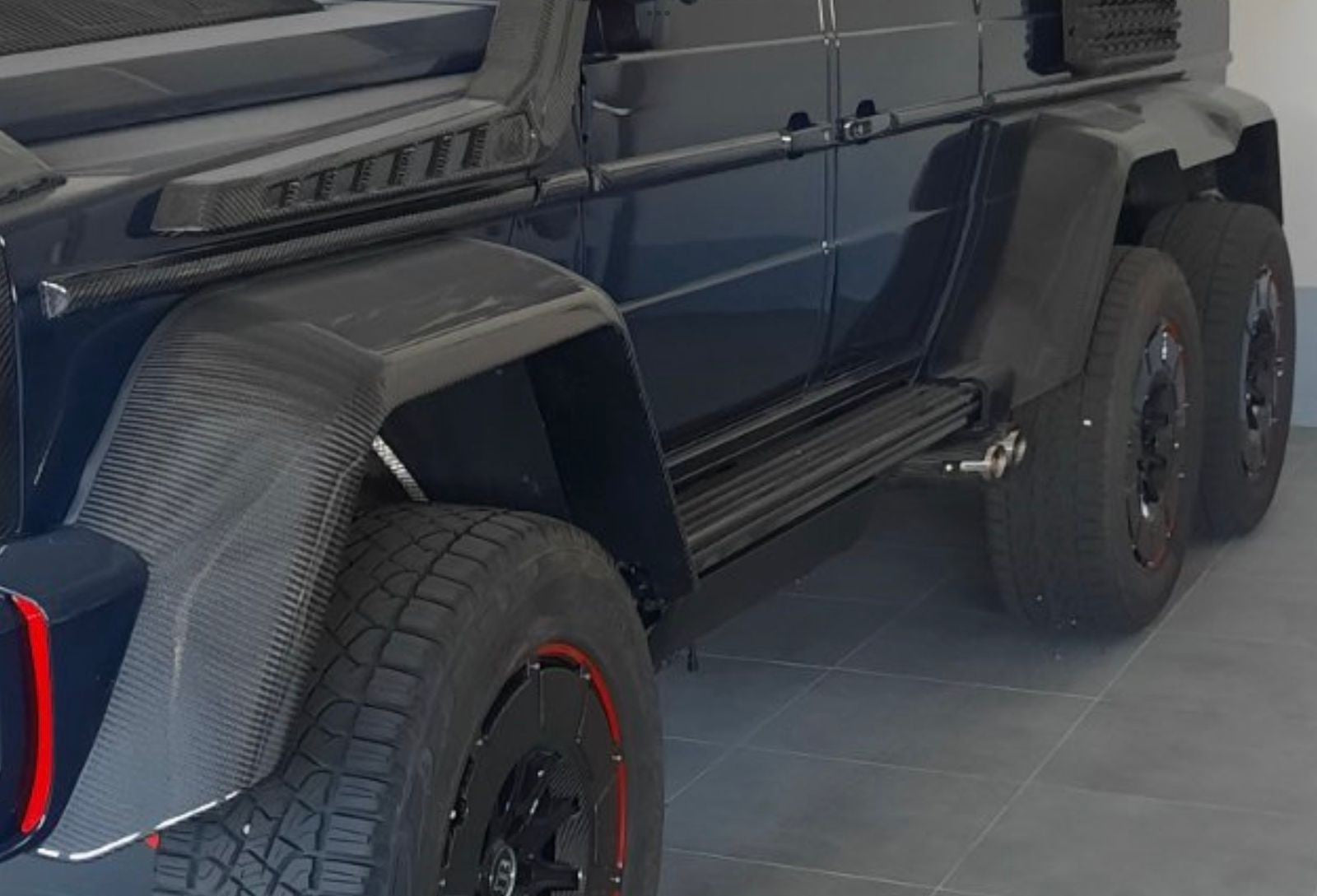 6x6 Extended Limousine Conversion Kit for Mercedes G-Class W463 - Custom Class