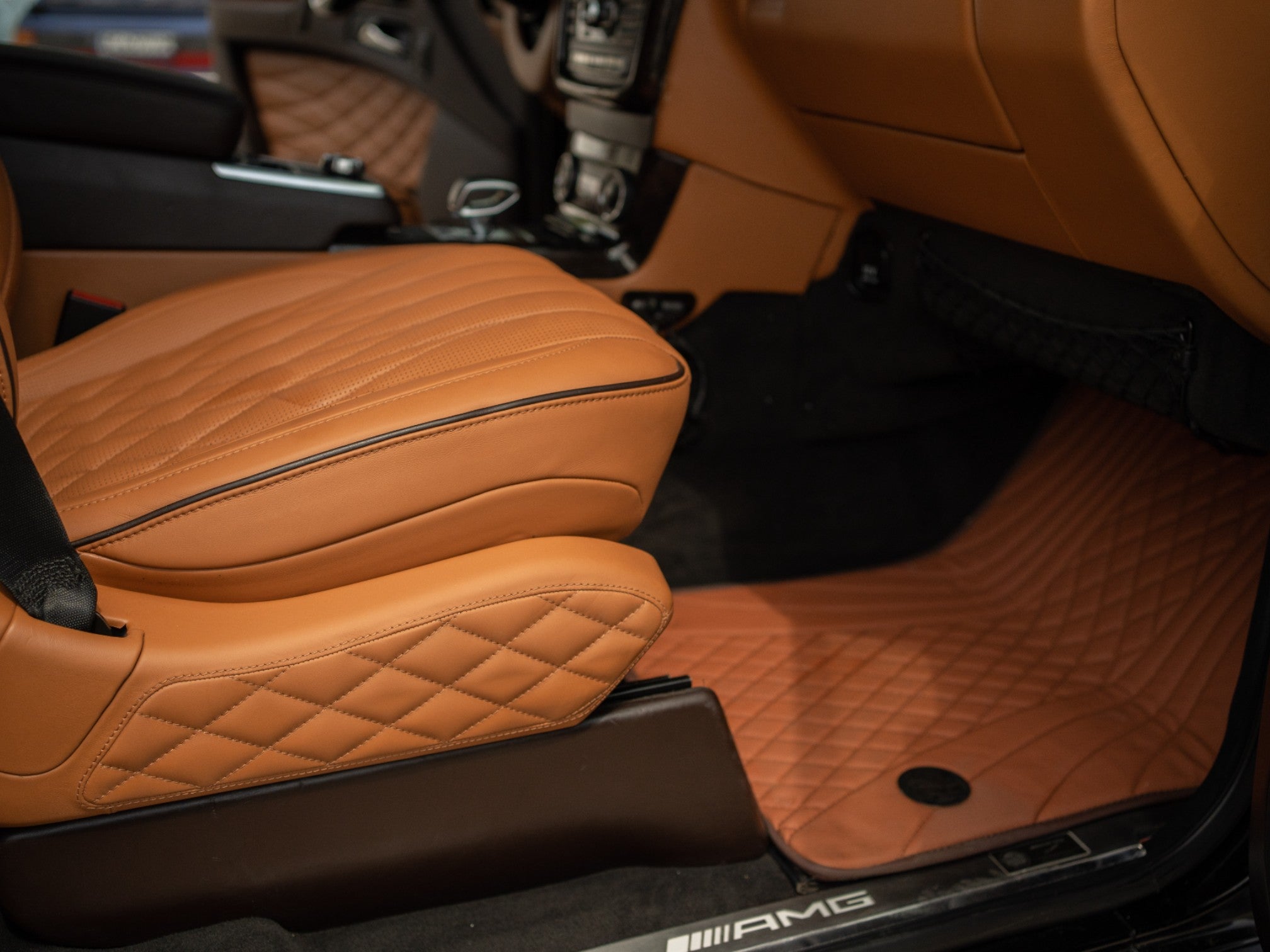 6x6 interior upholstery trim remanufacture for Mercedes Benz W463 G-Class - Custom Class