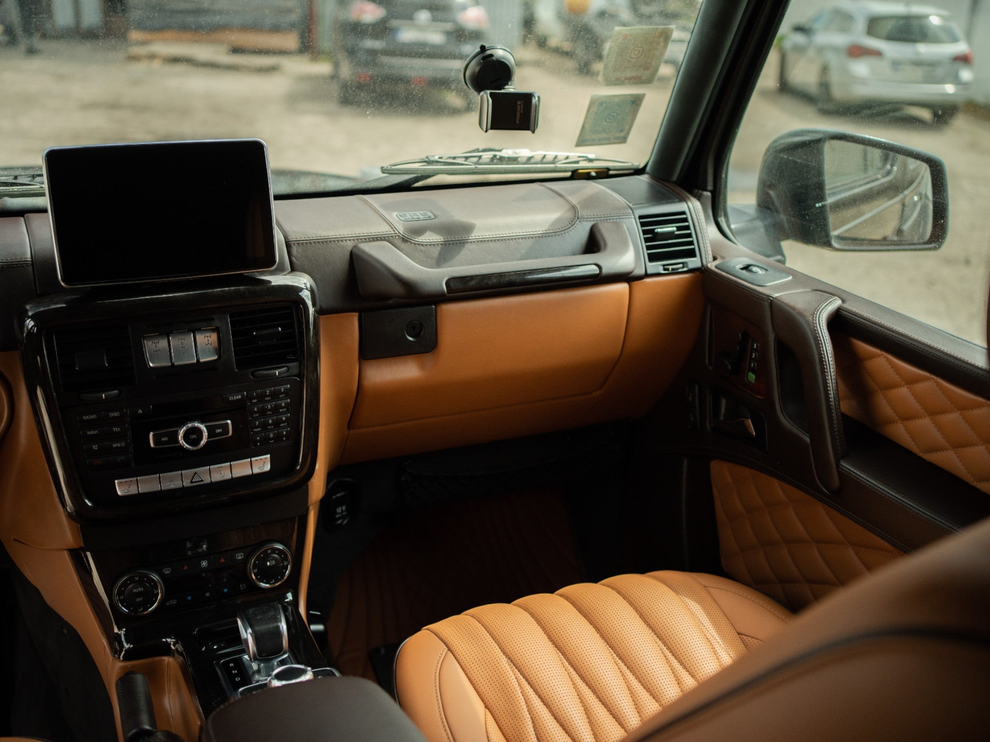 6x6 interior upholstery trim remanufacture for Mercedes Benz W463 G-Class - Custom Class