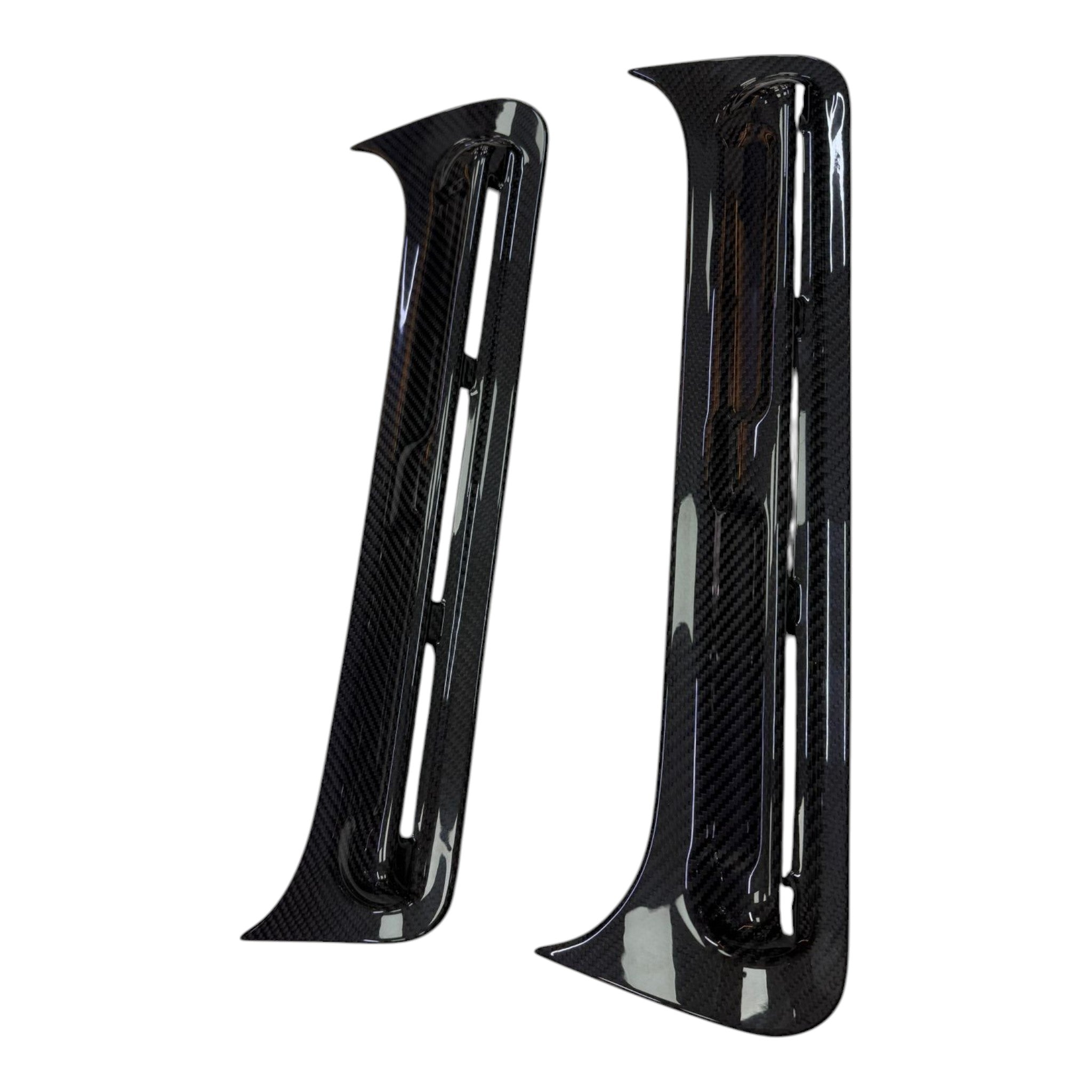 C-Pillar carbon rear air intake vent covers for Mercedes-Benz W465 by Custom Class, adding sleek aerodynamic styling.