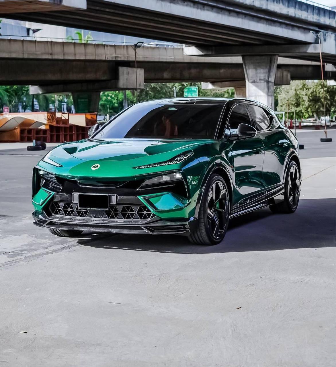 Carbon Bodykit for Lotus Eletre Type 132 2022+ - Custom Class