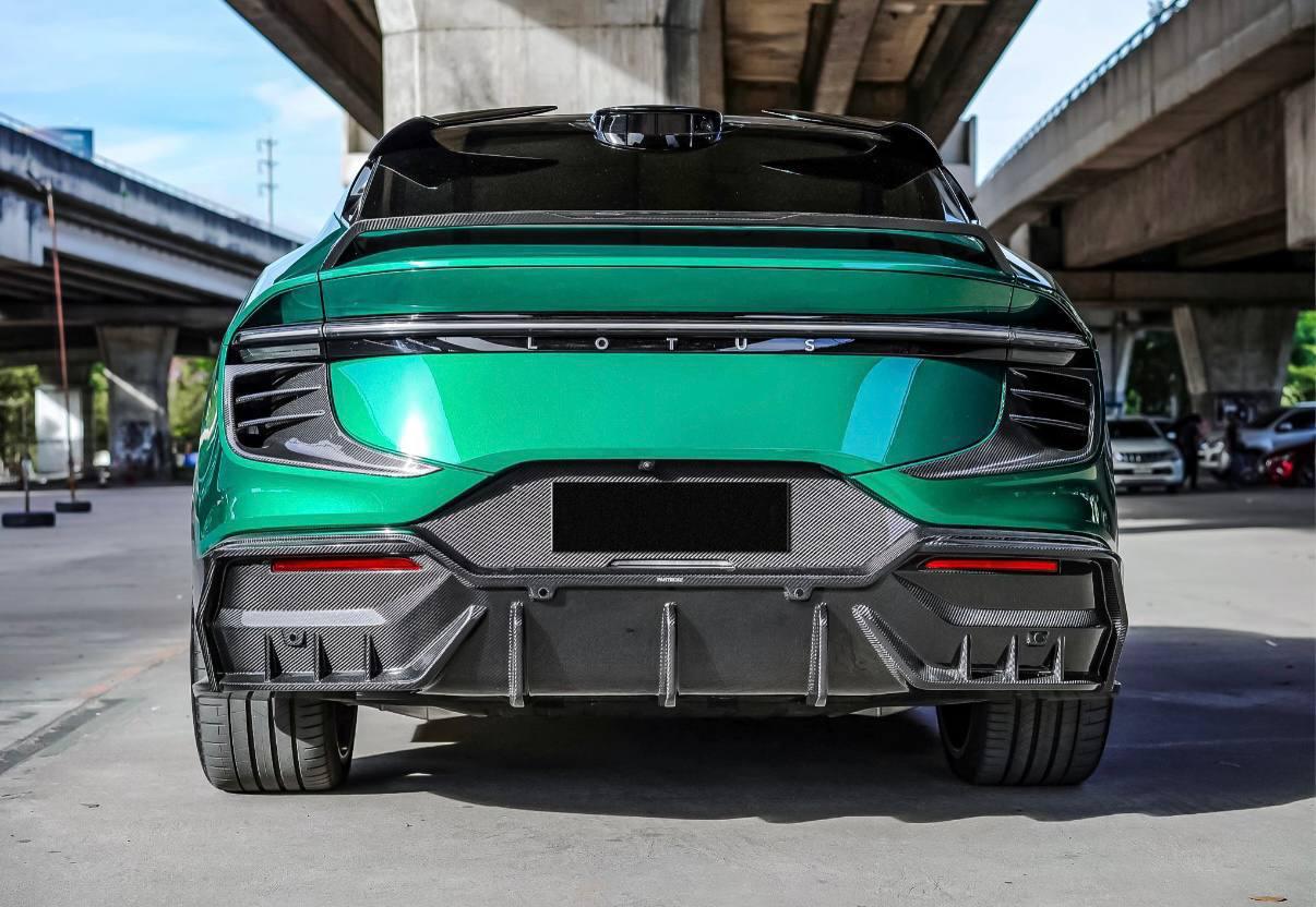 Carbon Bodykit for Lotus Eletre Type 132 2022+ - Custom Class