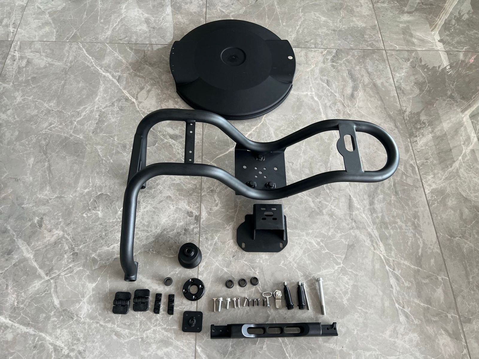 Custom Class carbon spare tire cover with holder for Mercedes W465 G-Class