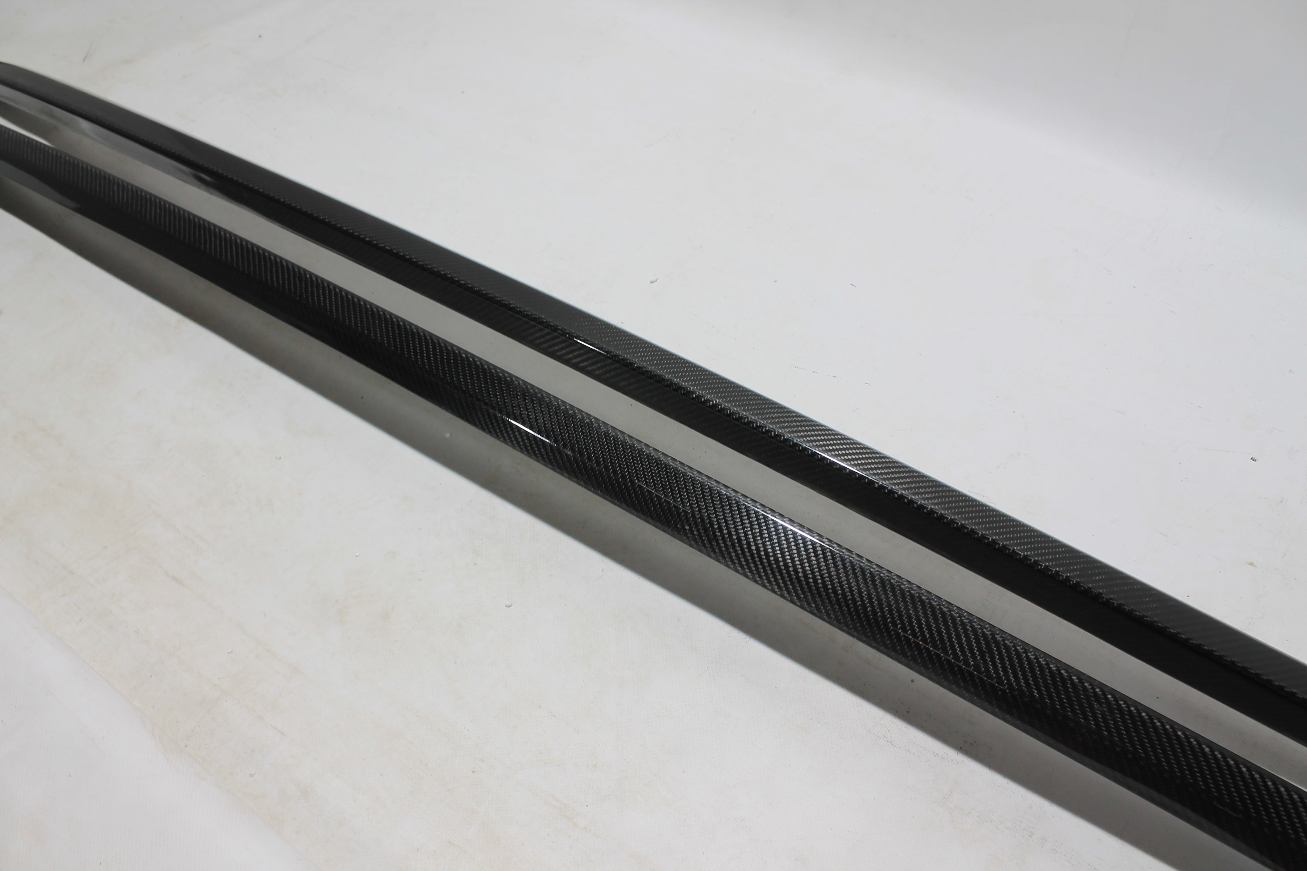 Carbon handrail (top trim) roof rails for Bentley Bentayga 2015-2018 - Custom Class
