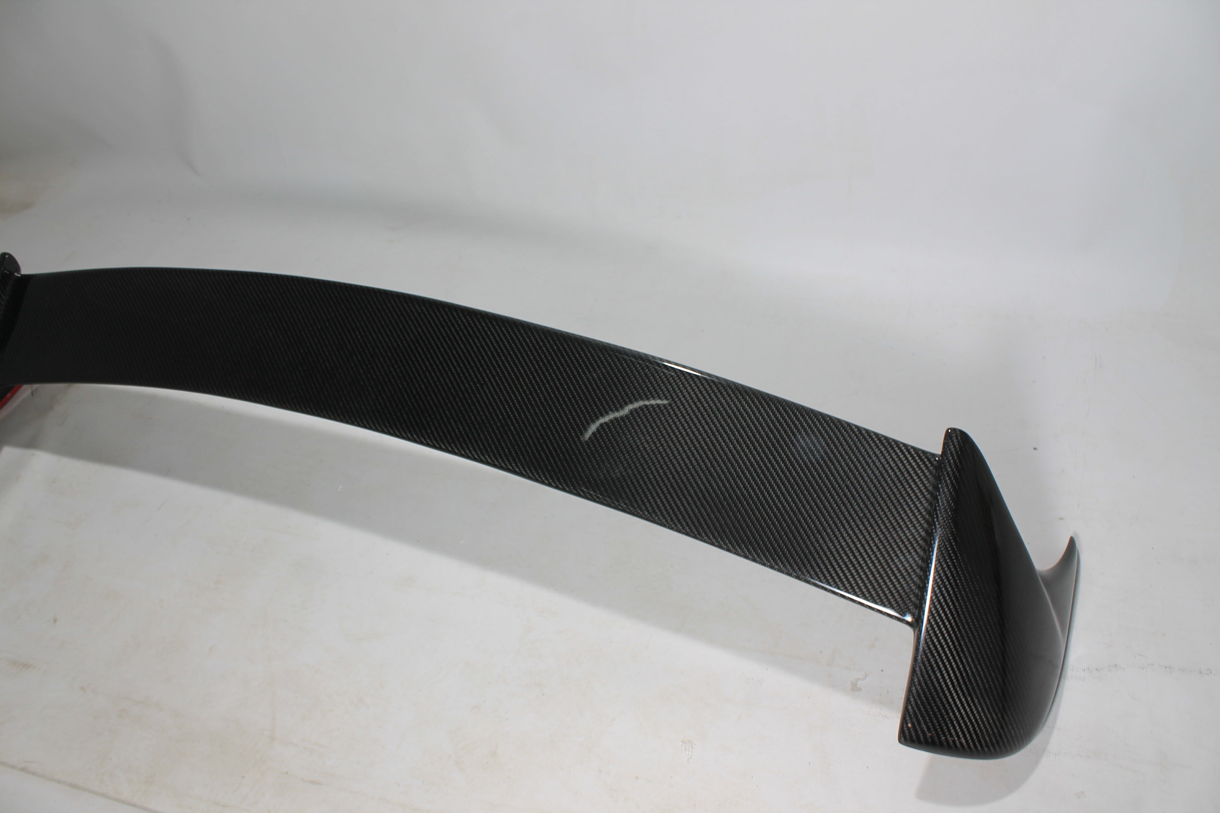 Carbon rear roof spoiler for Porsche Macan 2014-2017 - Custom Class