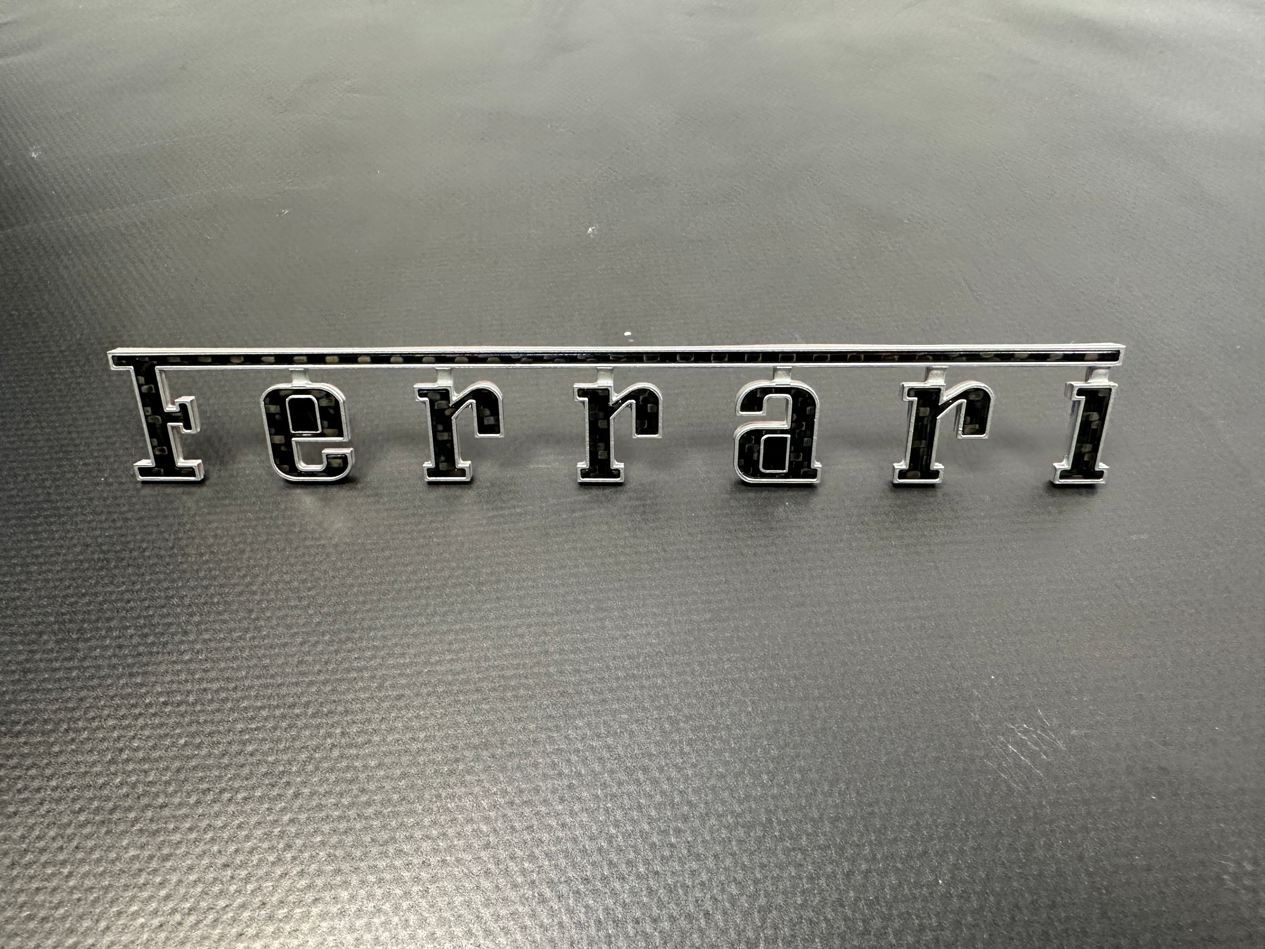 Ferrari rear emblem metal with carbon for Ferrari 812 Superfast - Custom Class