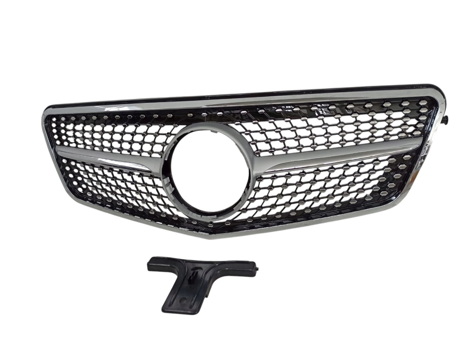 Diamond Silver front grill for Mercedes E-Class W212 (2009-2013) from Custom Class, featuring a sleek and elegant design.