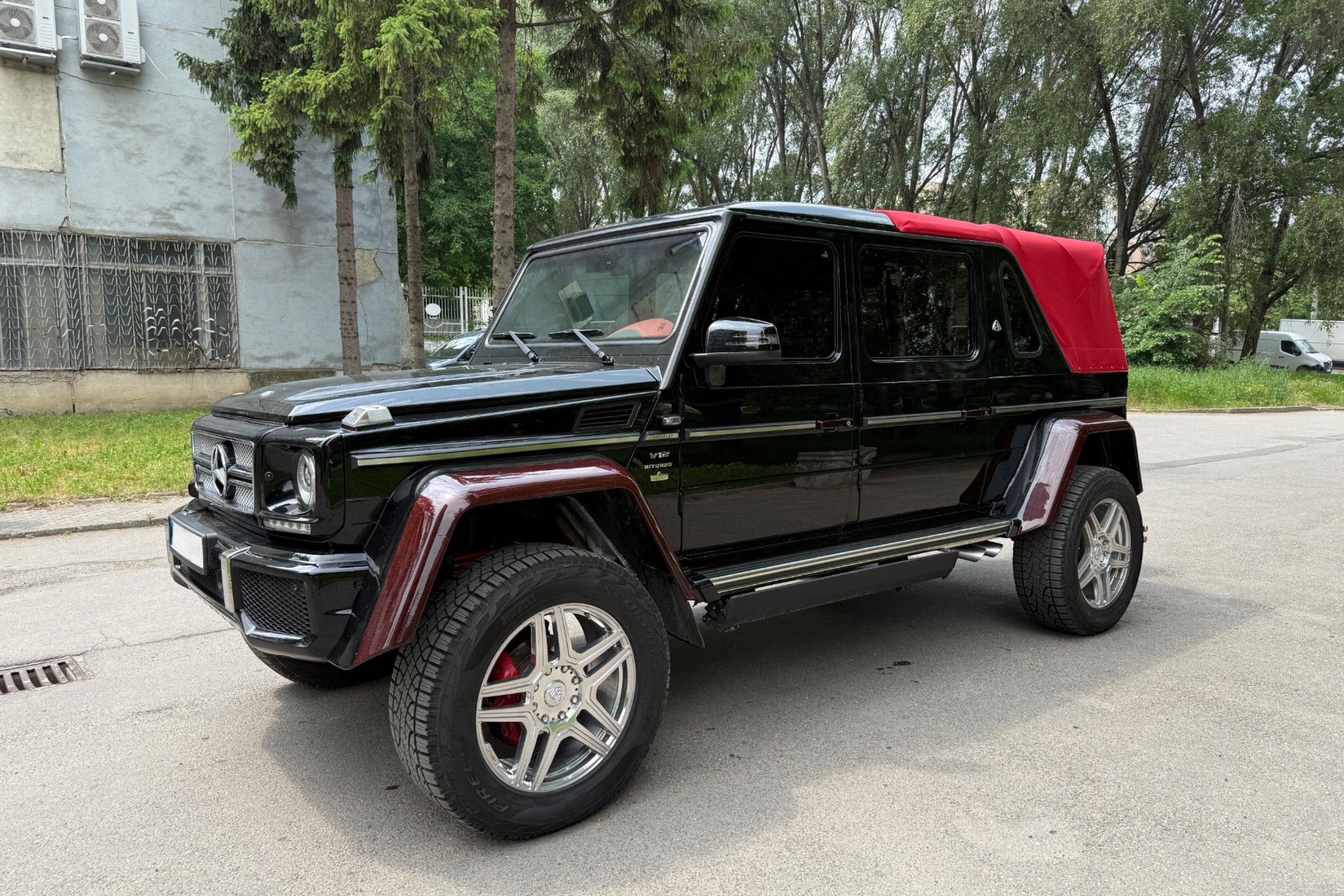 Maybach Landaulet Conversion Kit for Mercedes-Benz G-Class W463 - Custom Class