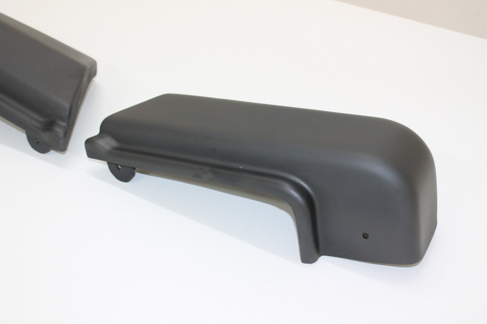 Rear Bumper Corner Caps Set (Fiberglass) for Mercedes-Benz G-Class W460 / W461 – For Standard Wheel Arches