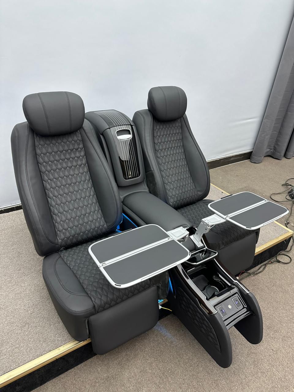 Rear seats with central multifunctional panel for Mercedes-Benz W463A and W465, customizable options and colors by Custom Class.