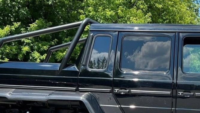 Rear Window Glass Set for Mercedes-Benz W463 6x6 Conversion