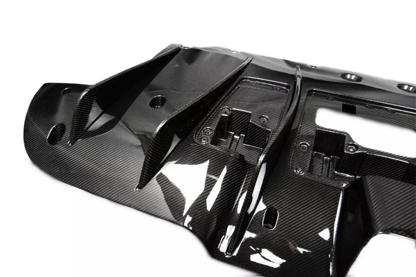 Rear bumper carbon diffuser for Ferrari 488 GTB 2015-2017 - Custom Class