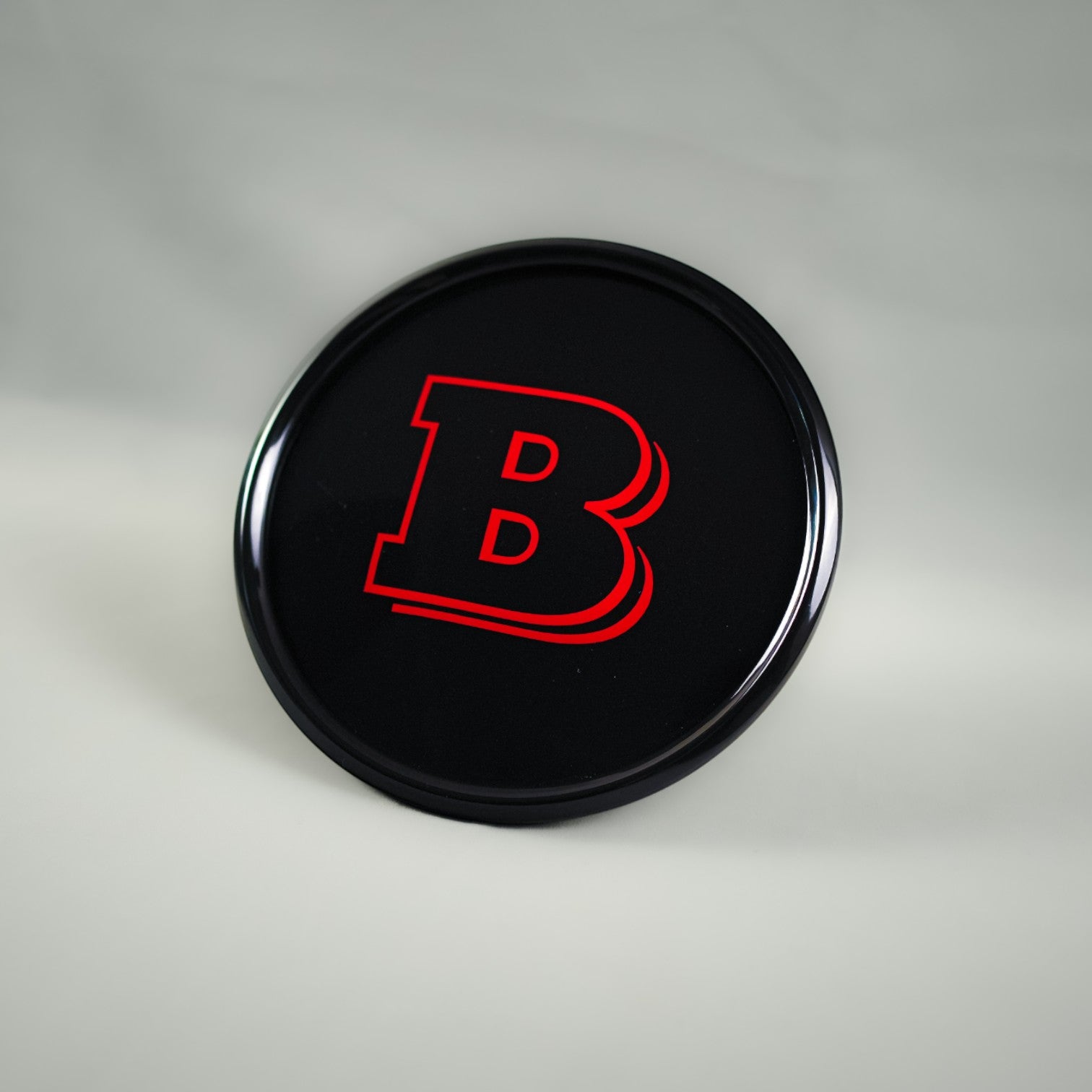 Red front grille emblem with Brabus logo for Mercedes-Benz W465 2025+ - Custom Class