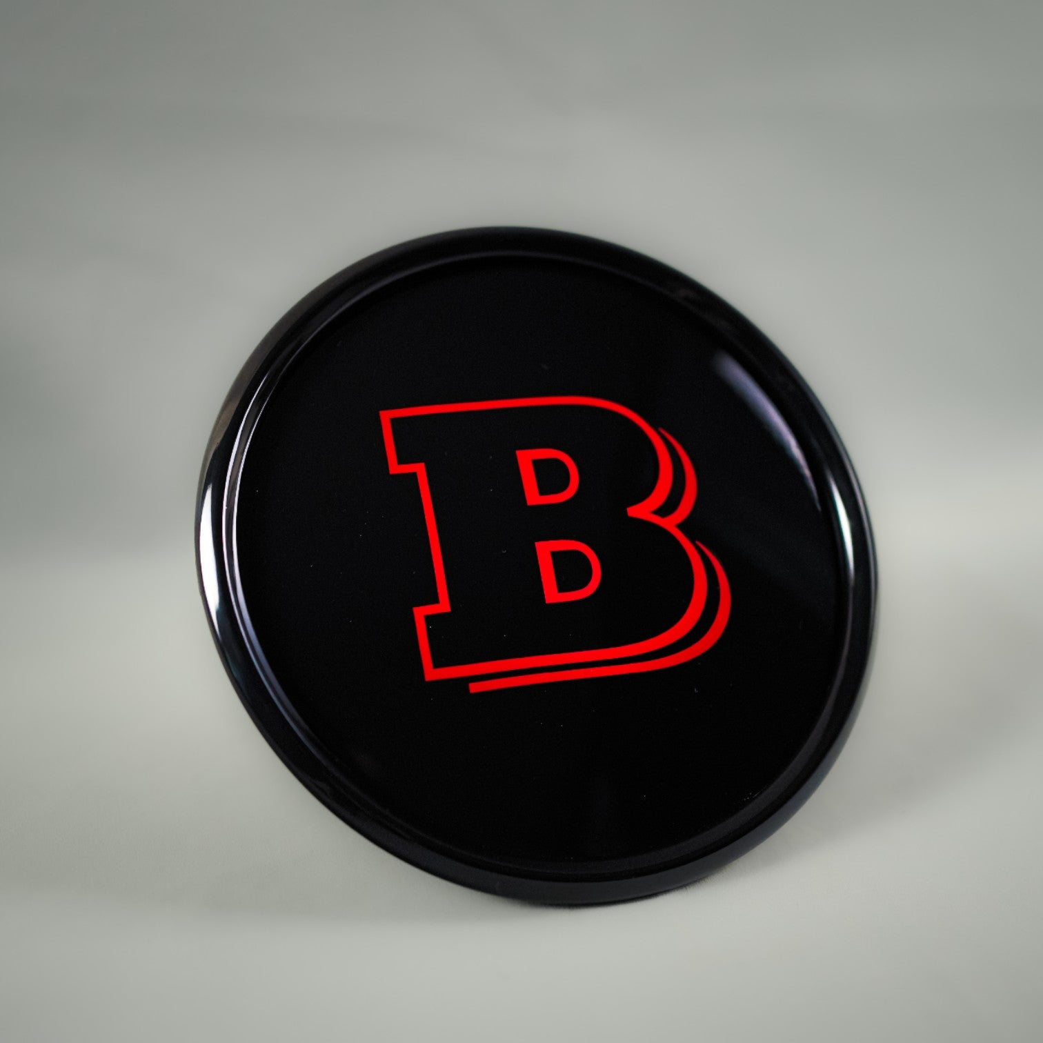 Red front grille emblem with Brabus logo for Mercedes-Benz W465 2025+ - Custom Class