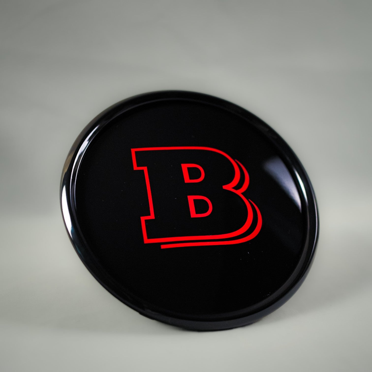 Red front grille emblem with Brabus logo for Mercedes-Benz W465 2025+ - Custom Class