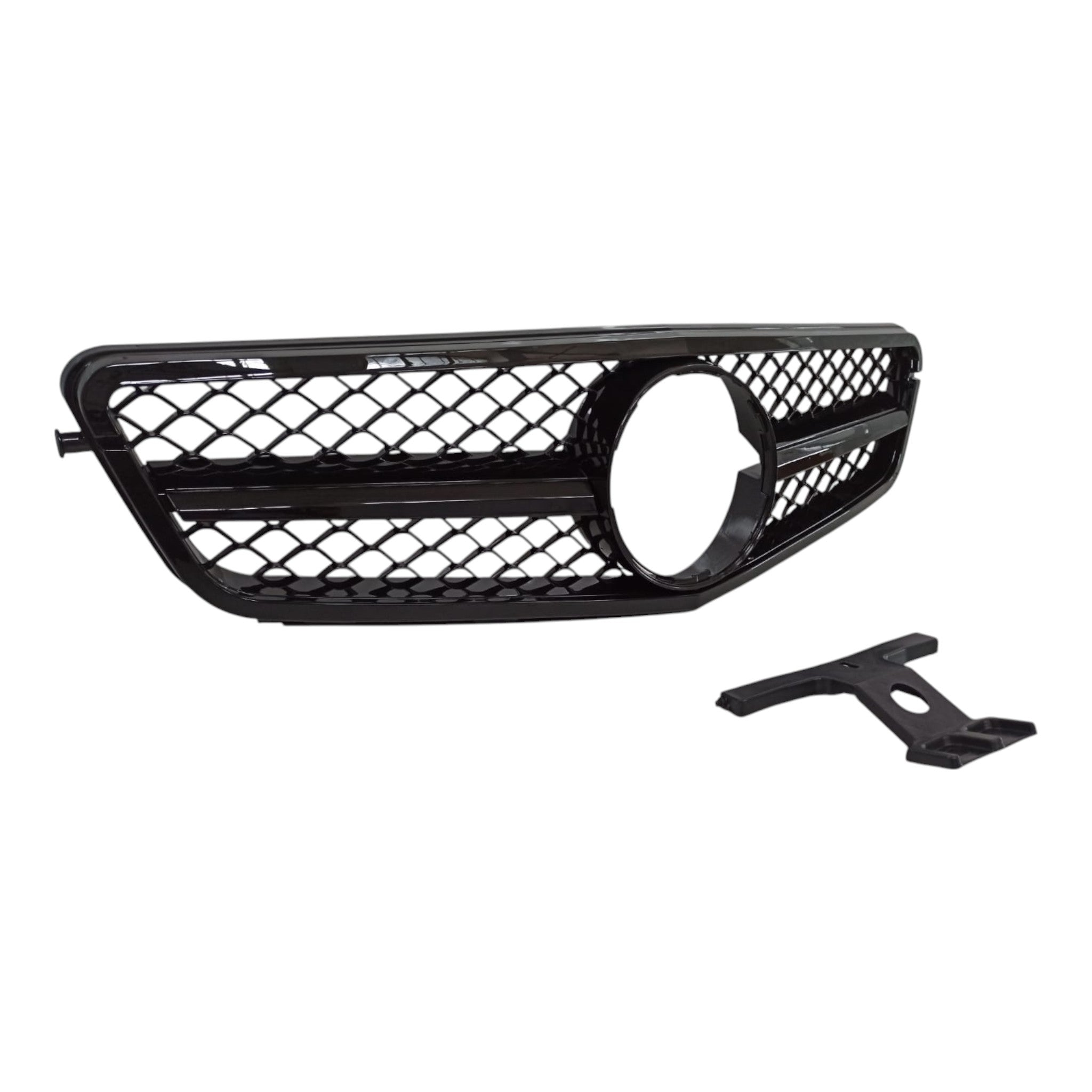 SL black front radiator grille for Mercedes C-Class W204 (2007-2014) from Custom Class, offering a sleek and sporty upgrade.