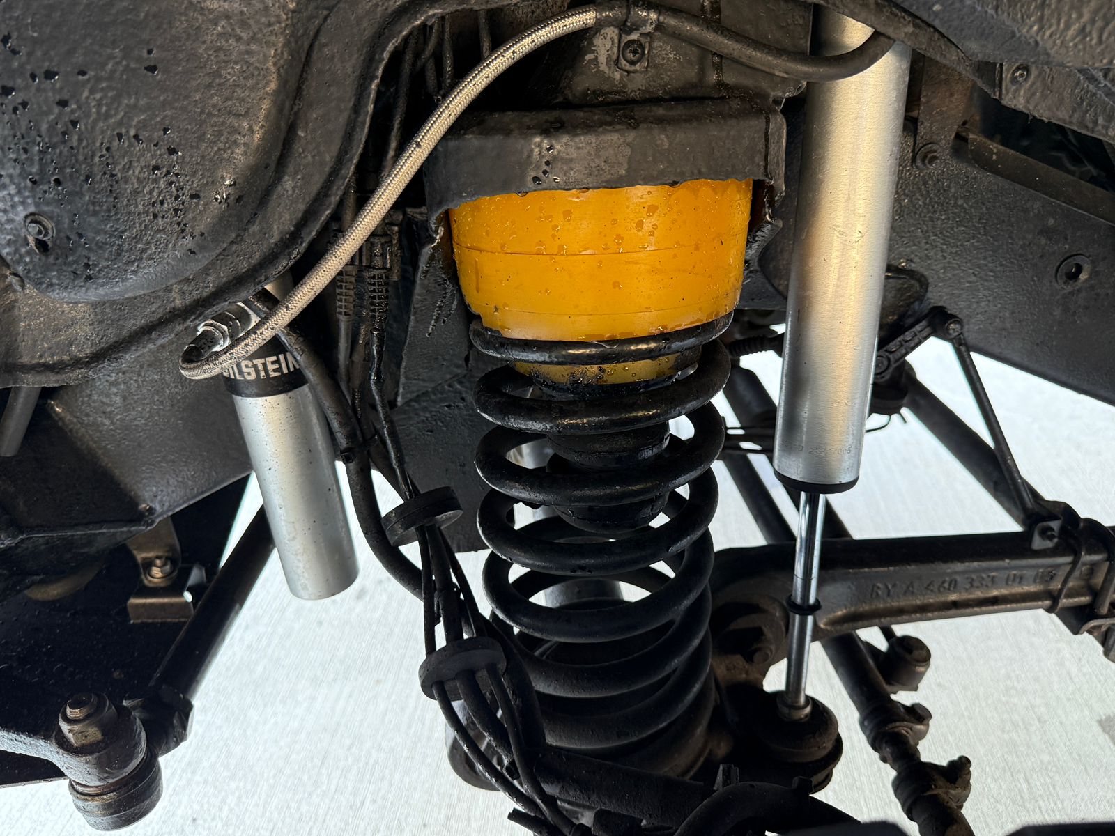 Springs for Mercedes G-Class W463 6x6 Conversion – Black