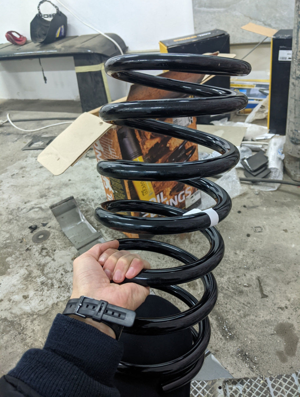 Springs for Mercedes G-Class W463 6x6 Conversion - Custom Class