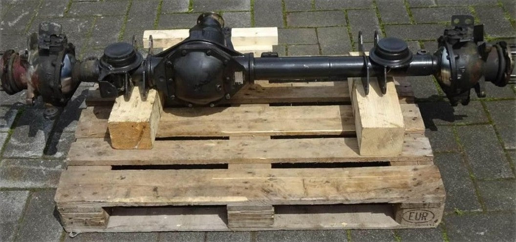 Third Axle G63 AMG / G500 for Mercedes G-Class W463 6x6 Conversion - Custom Class