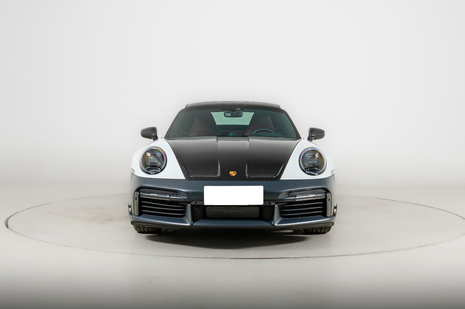 Turbo SD front bumper and body kit for Porsche 911 992 with carbon fiber hood