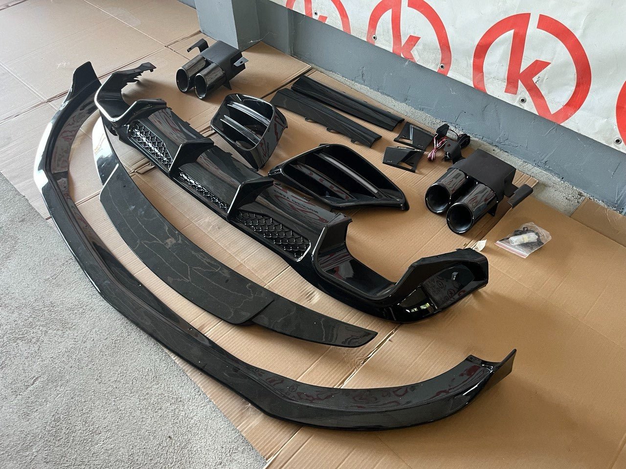 ABS Plastic Brabus Exterior Bodykit for Mercedes-Benz S-Class W223 AMG from Custom Class, high-quality ABS plastic construction for a premium finish.