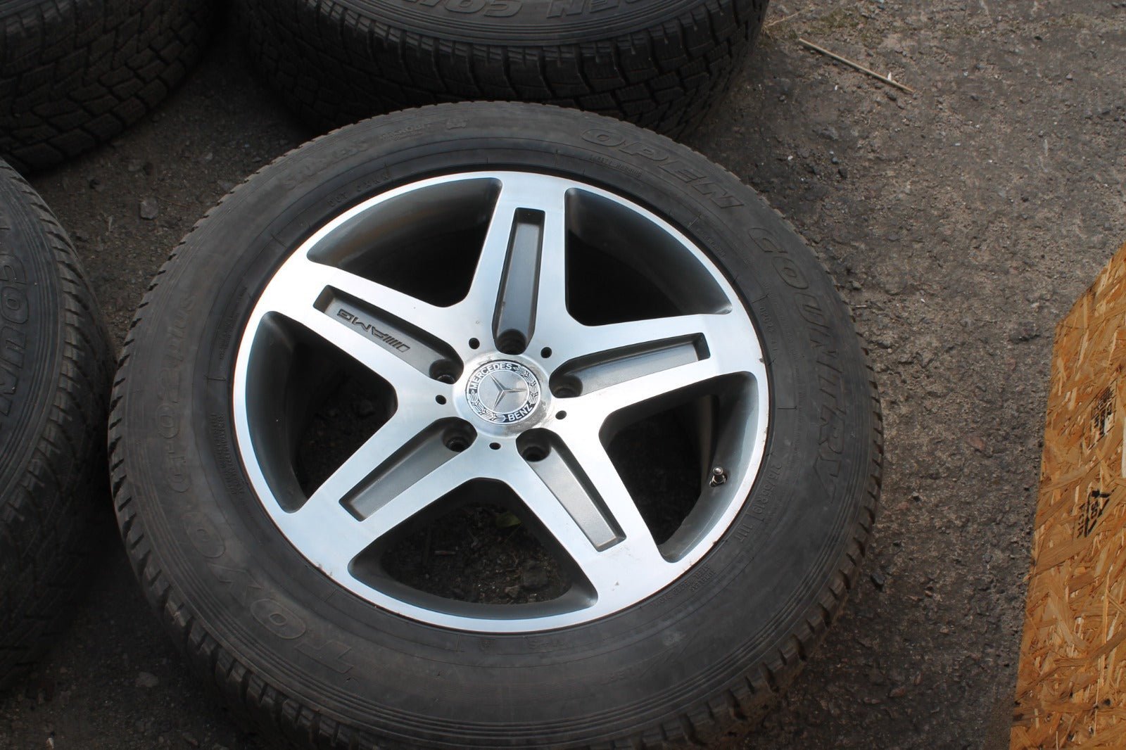 AMG Rims R19 with tires for Mercedes-Benz W463 G-Class 4pcs - Custom Class