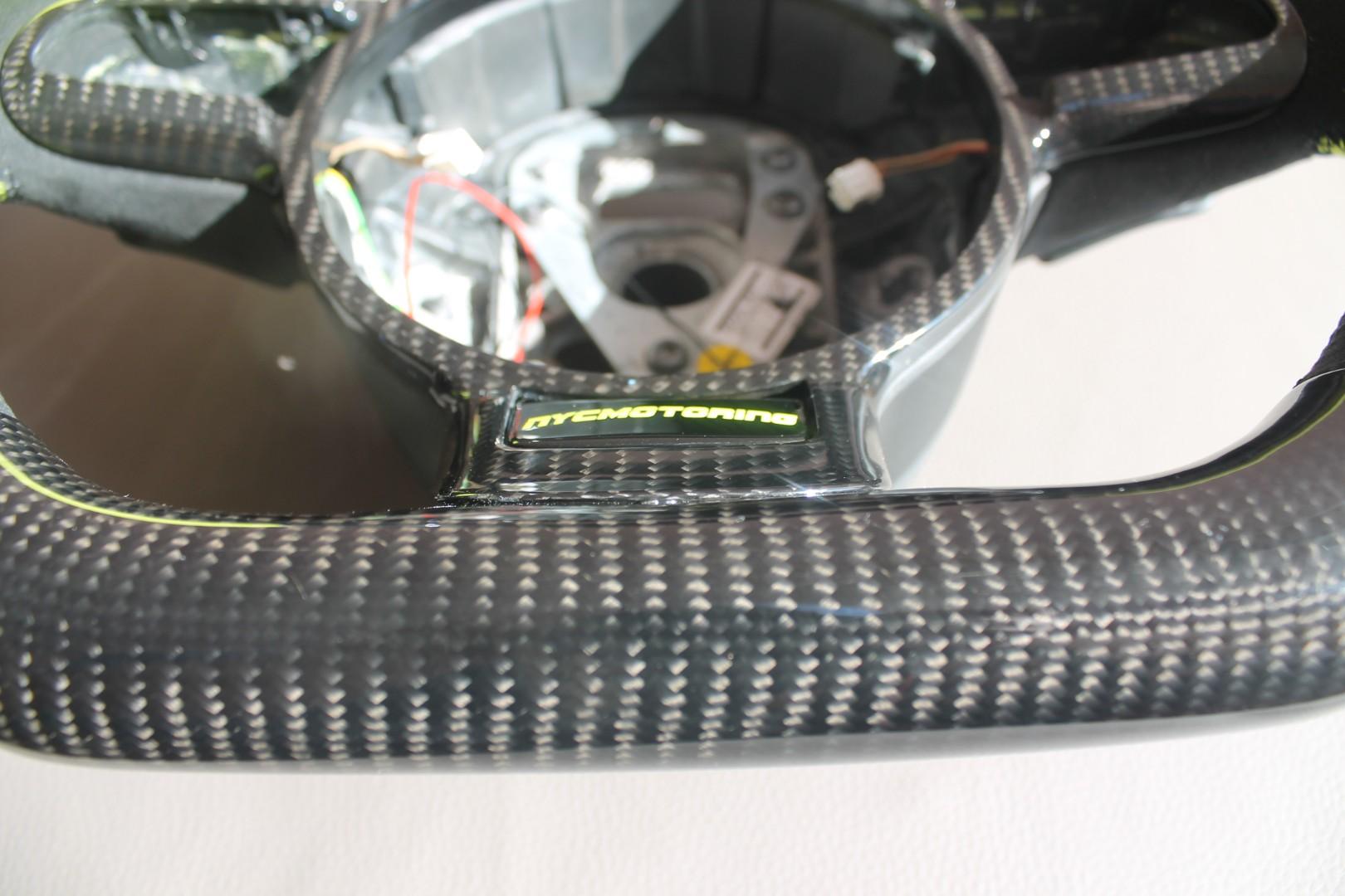 Audi R8 Steering Wheel Carbon Leather Alcantara - Custom Class