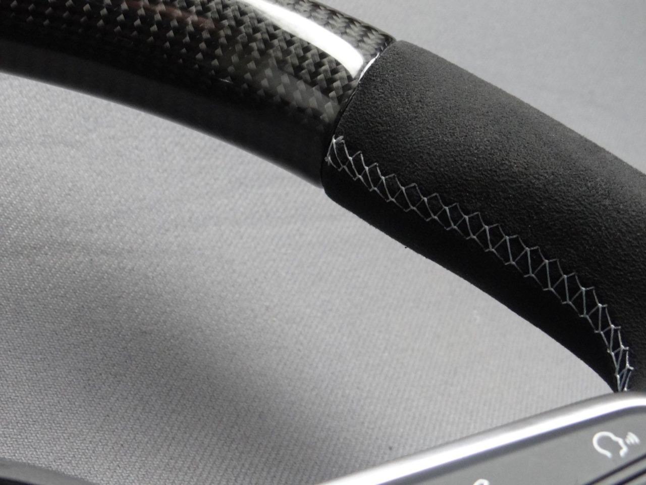 Audi TT R8 Steering Wheel Carbon Alcantara - Custom Class