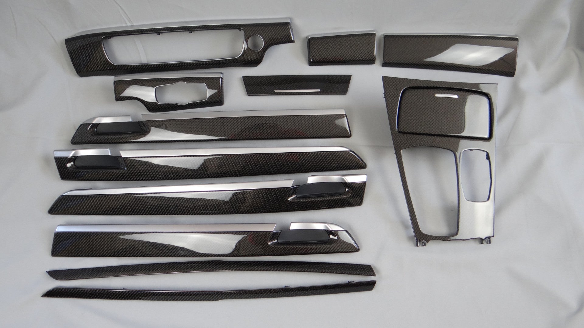 BMW 7-series Interior Carbon Trims - Custom Class