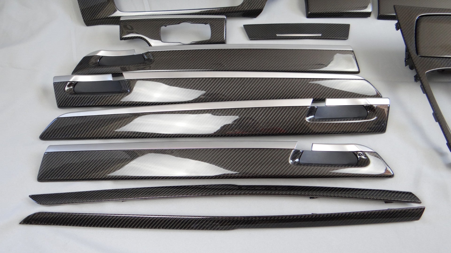 BMW 7-series Interior Carbon Trims - Custom Class