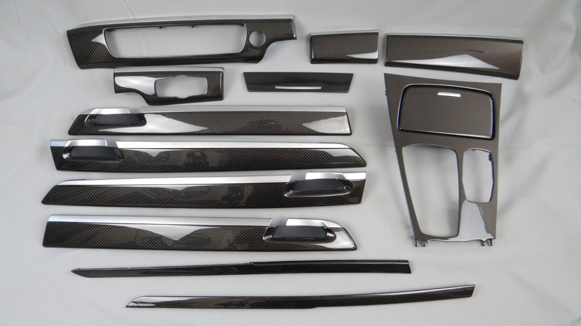 BMW 7-series Interior Carbon Trims - Custom Class