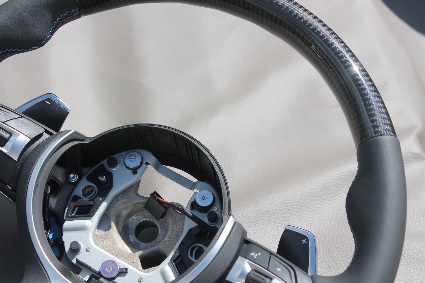 BMW F30 F31 F15 F16 Steering Wheel Carbon Leather M style - Custom Class