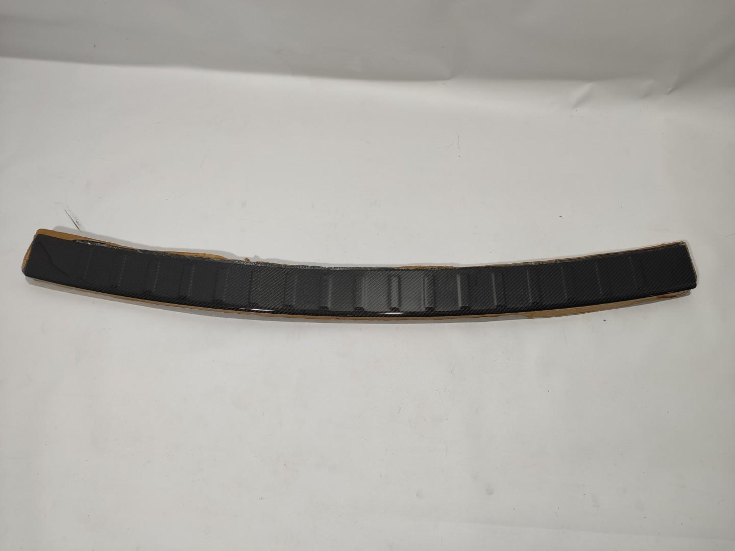 BMW X5 F15 Rear Bumper Carbon Upper Cover - Custom Class