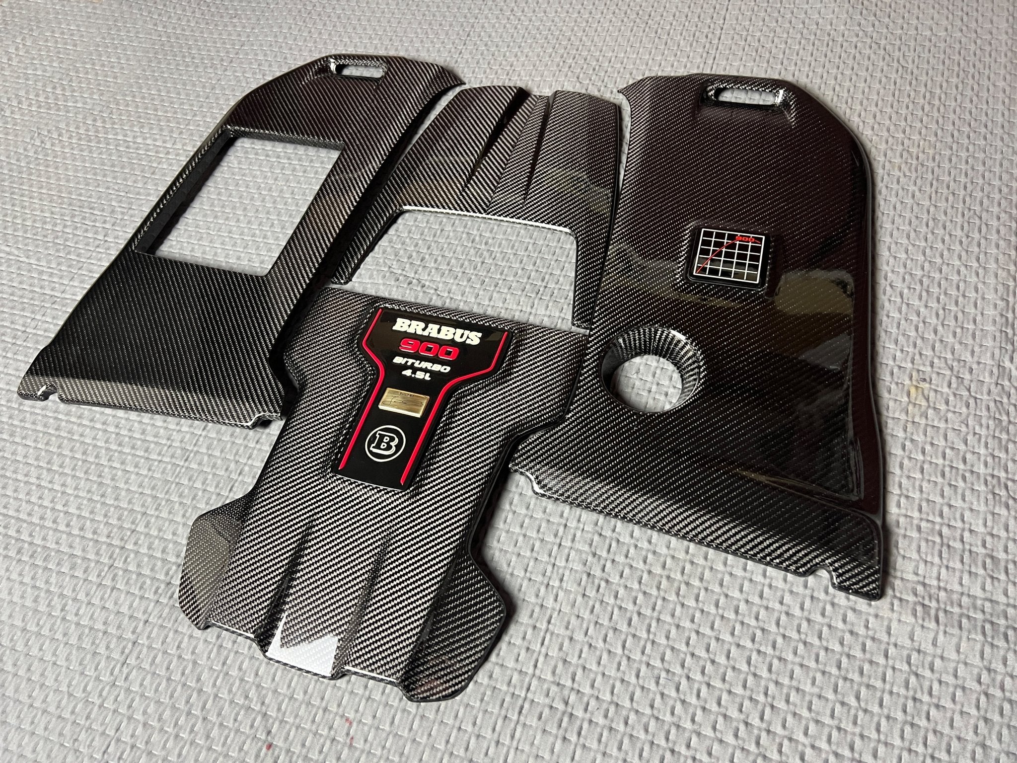 Brabus 900 style Engine Carbon Cover Trim Badge for Mercedes-Benz W463A W464 G-Wagon G-Class G63 G55 - Custom Class