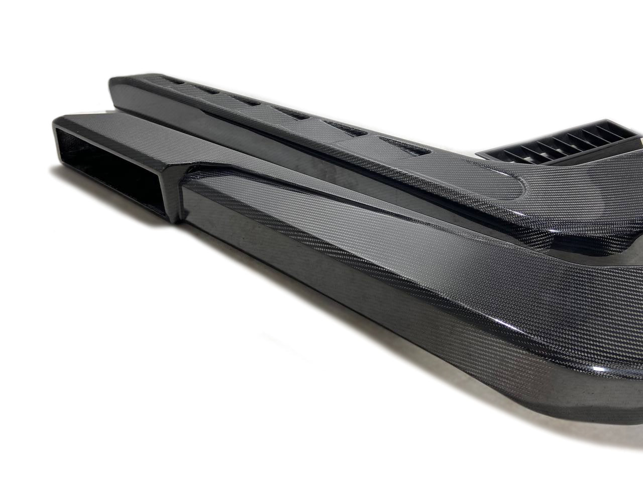 Brabus carbon snorkels with badges air intake for Mercedes W463 G Wagon - Custom Class