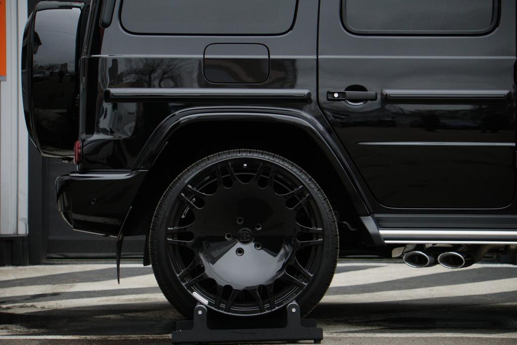 Brabus Monoblock M Platinum Edition Rims R22 black gloss for Mercedes-Benz W463 W463A G-Class - Custom Class