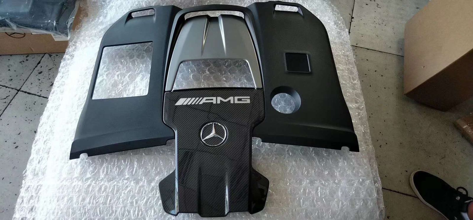Carbon fiber AMG engine cover central part for AMG Mercedes-Benz W463A W464 G-Wagon G-Class G63 - Custom Class