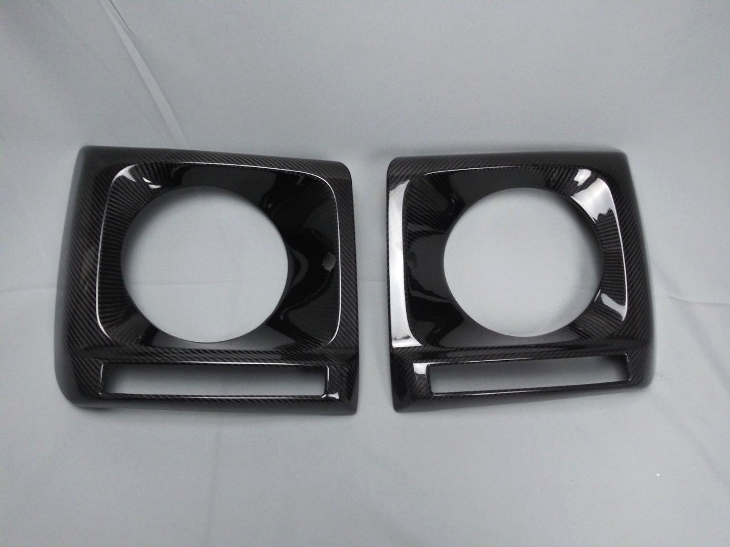 Carbon front headlight covers 2 pcs set for Mercedes-Benz W463 G-Wagon - Custom Class