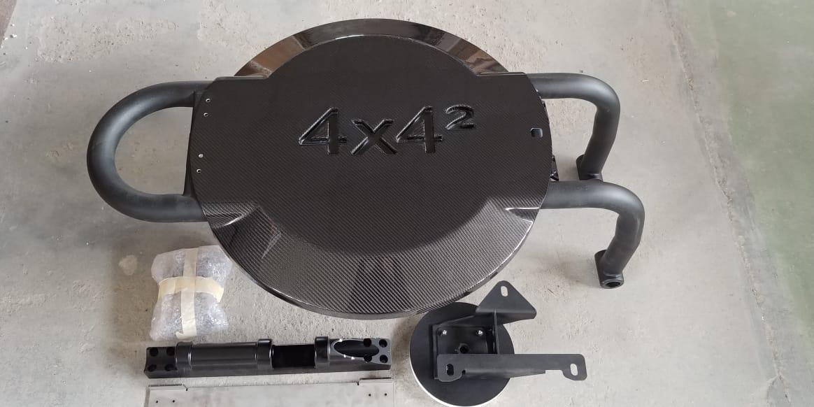 Carbon fiber rear spare wheel cover complete for Mercedes-Benz W463 G-Wagon 4x4 Squared - Custom Class