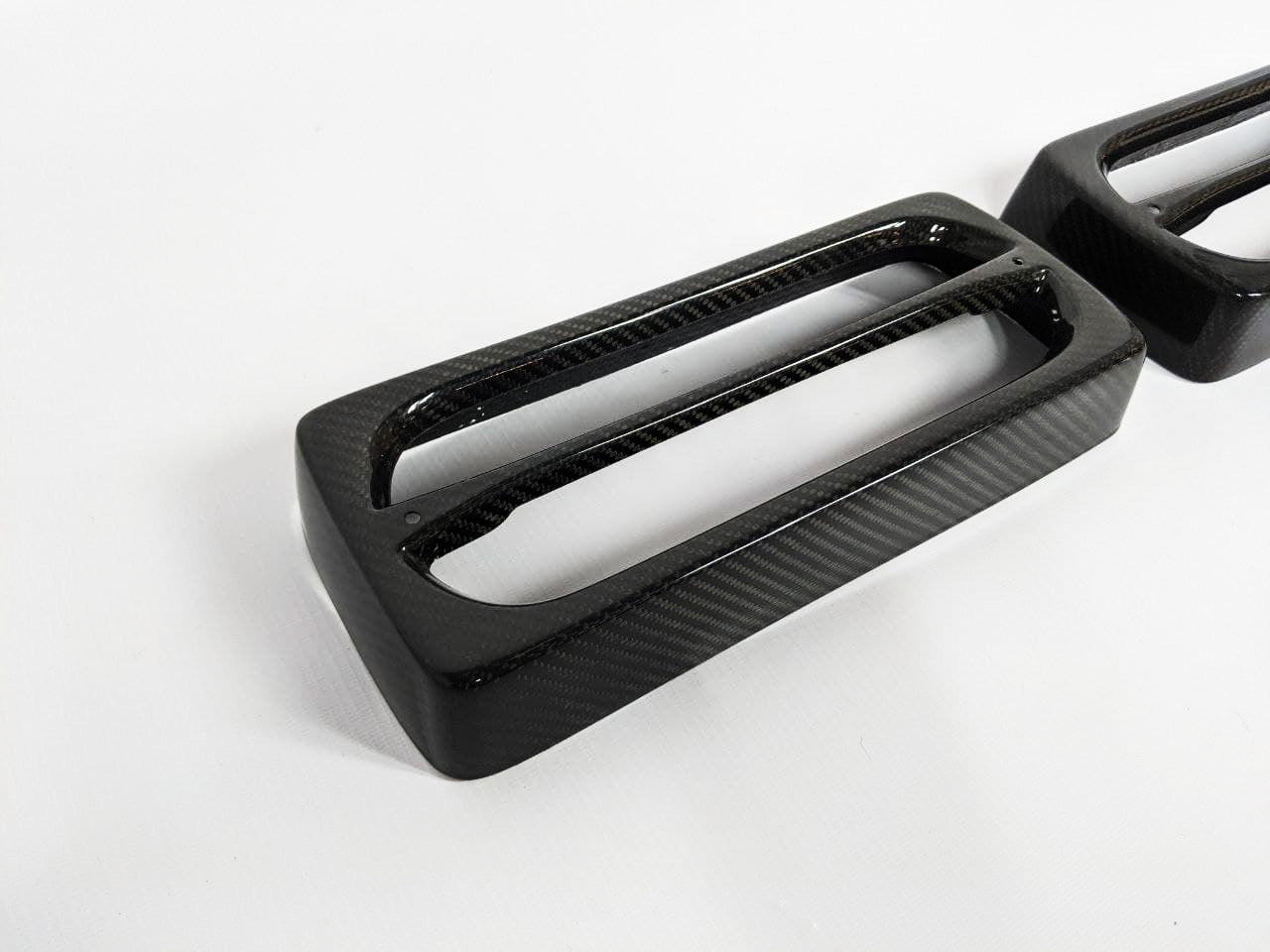 Carbon Mansory Rear Tail Light Covers 2 pcs for Mercedes W463 G Wagon - Custom Class