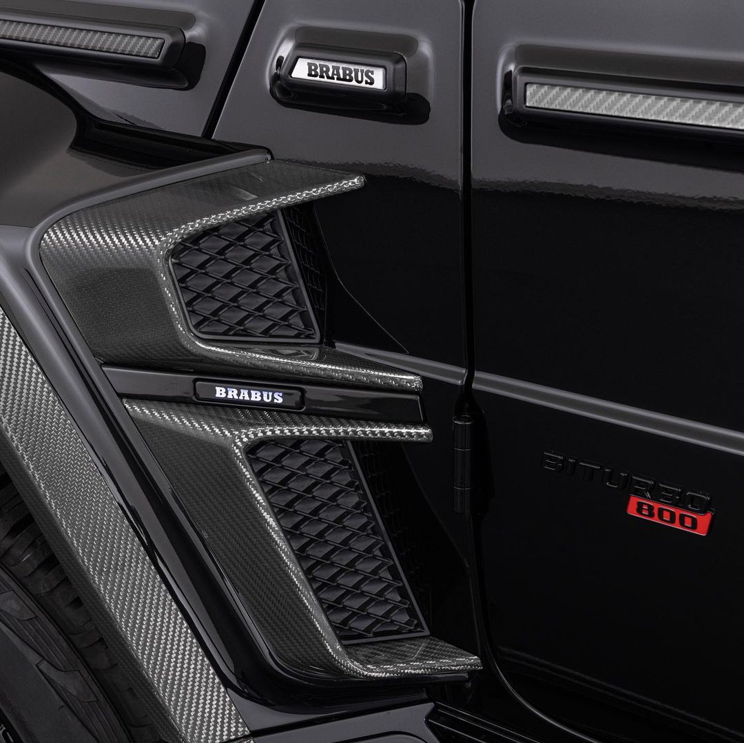 CONVERSION KIT FOR MERCEDES-BENZ W463A G63 AMG 4X4 TO BRABUS 800 WIDESTAR STEALTH GREEN - Custom Class