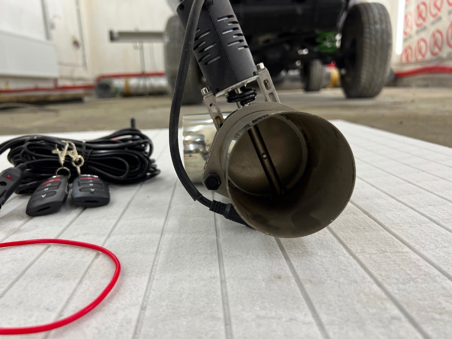 Electric remote controlled power valve for exhaust system Mercedes-Benz W463 W463a W464 - Custom Class