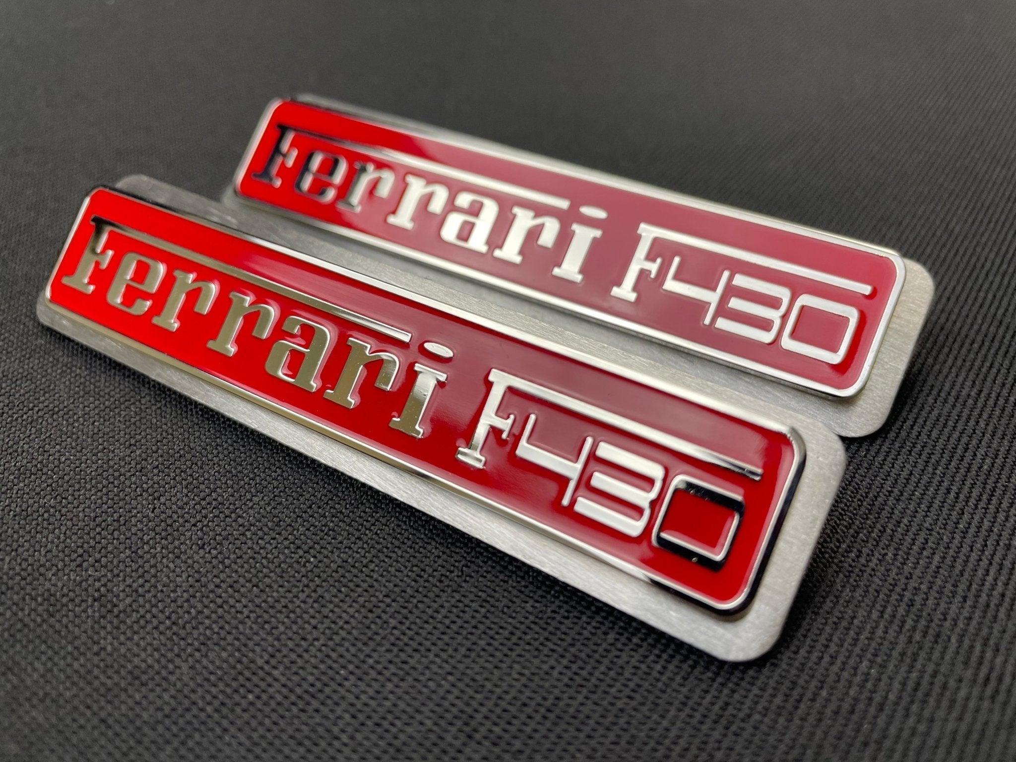 Ferrari F430 Floor Mats Interior Red Insertion Badges Emblems Metal Chrome Polished qualitative 2 pcs Set - Custom Class