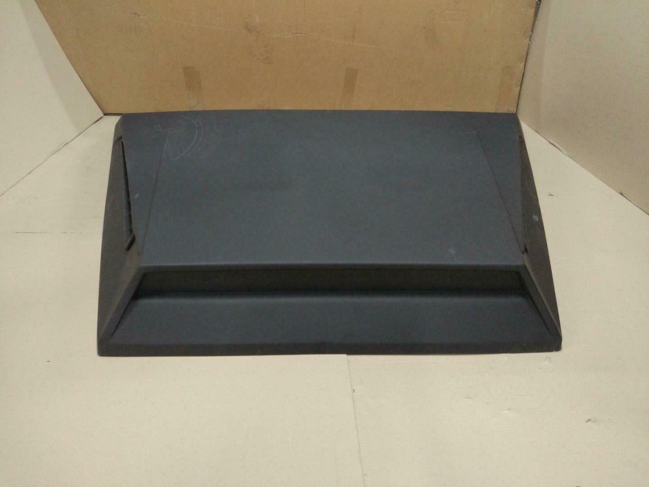 Fiberglass hood scoop Brabus 900 for Mercedes-Benz W463 G-Wagon - Custom Class