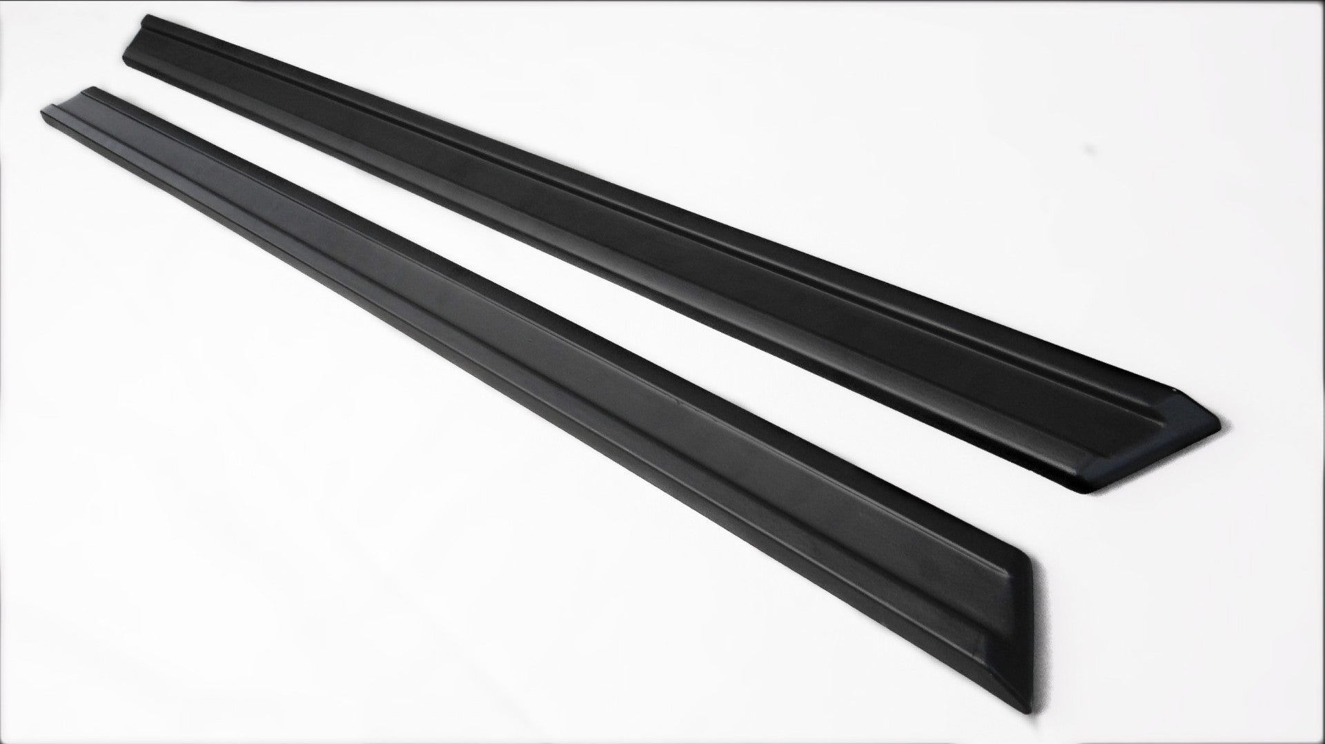 Fiberglass lower entrance mouldings trim for 3-door Mercedes-Benz W463 G-Class from Custom Class, designed for a sleek and durable upgrade.