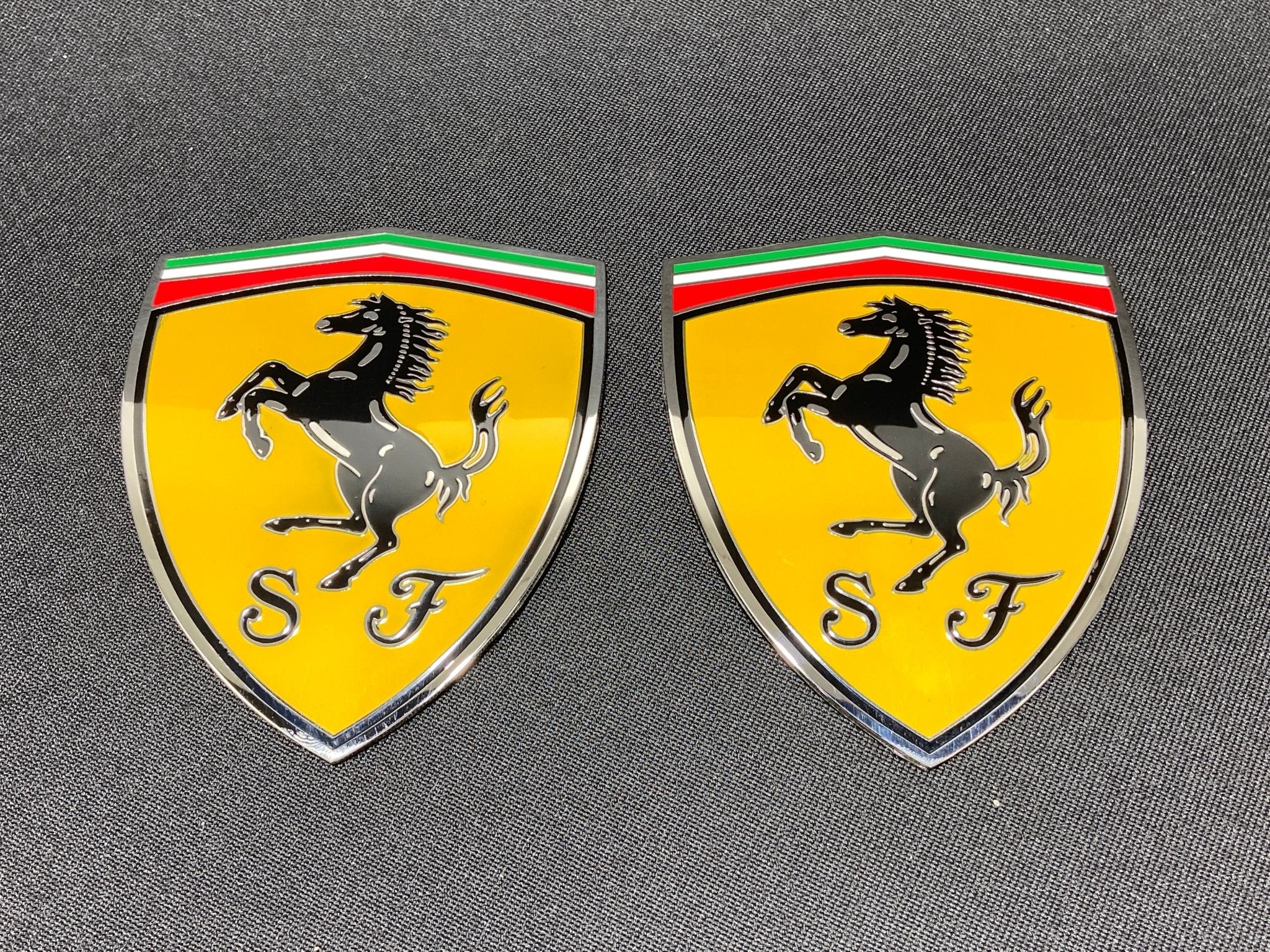 For Ferrari 360 Modena Yellow side pillar Metal Emblems Badges set - Custom Class
